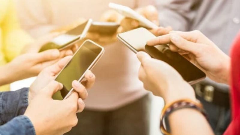 5 Smartphone Kekinian yang Gak Menguras Kantong