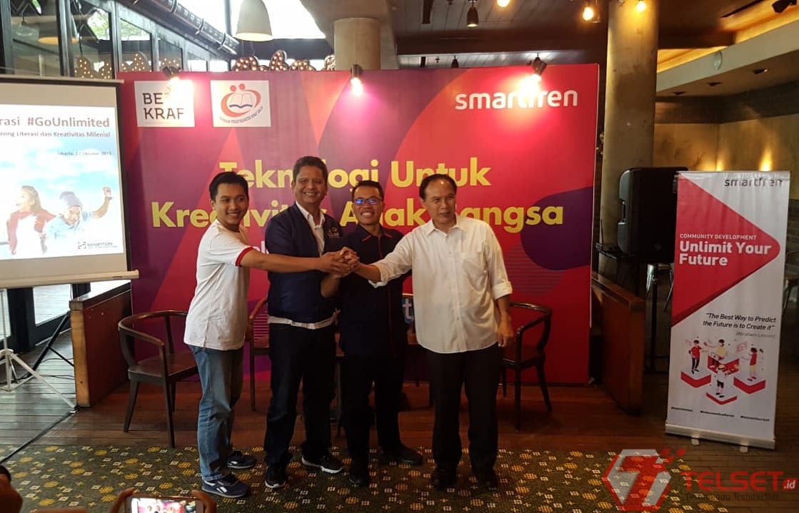 Smartfren Ajak Milenials Tembus Batas Kreatifitas