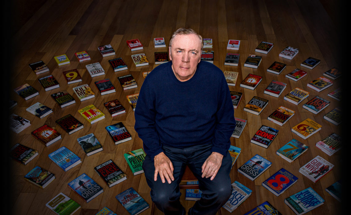 Novel Anyar James Patterson Bakal Tersedia di Facebook Messenger