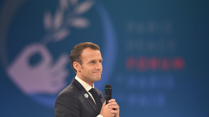 regulasi dunia internet