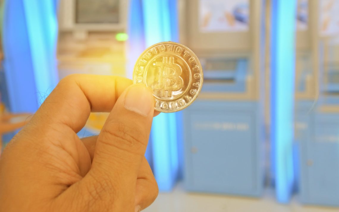 Kantongi Izin, Jual Beli Bitcoin Kini Cukup Lewat ATM