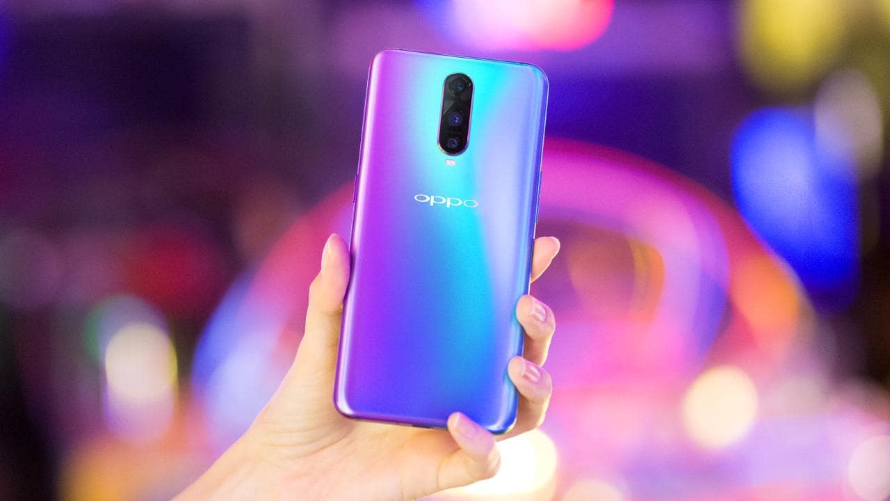 5 Alasan Oppo R17 Pro Tetap Menonjol di Tengah Keramaian