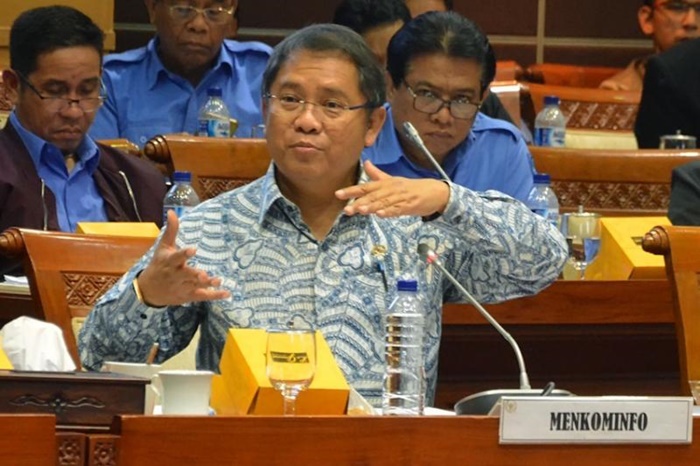 Rudiantara: Sebar Berita Hoaks, Rugi di Pulsa