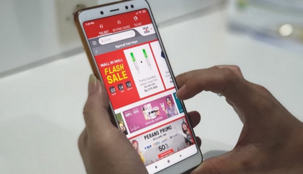 ‘Ngemall dari Hape’, Gaya Belanja Anak Milenial