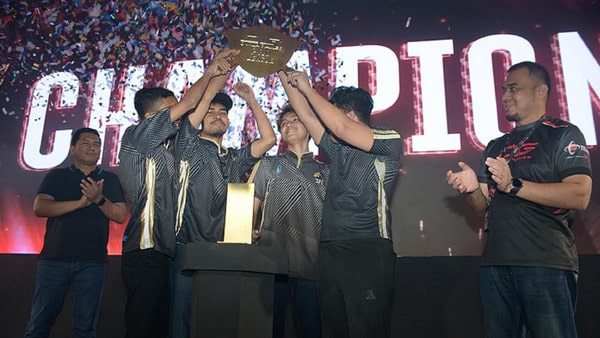 SFI ZET HADES Juara Grand Final Dunia Games Pro League