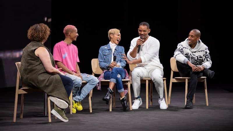 Will Smith dan Keluarga Kunjungi Apple Park, Buat Apa?