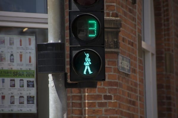 Lampu Lalin akan Bisa Prediksi Perilaku Pejalan Kaki