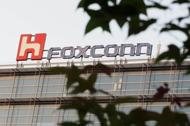 Pabrik iPhone di China