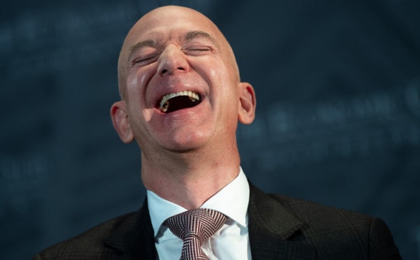 Bos Amazon Pedagang India