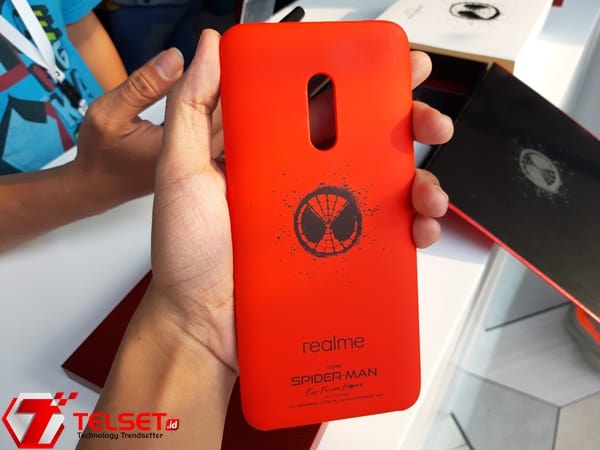 Masuk Indonesia, Begini Tampang Realme X Spider-Man Edition