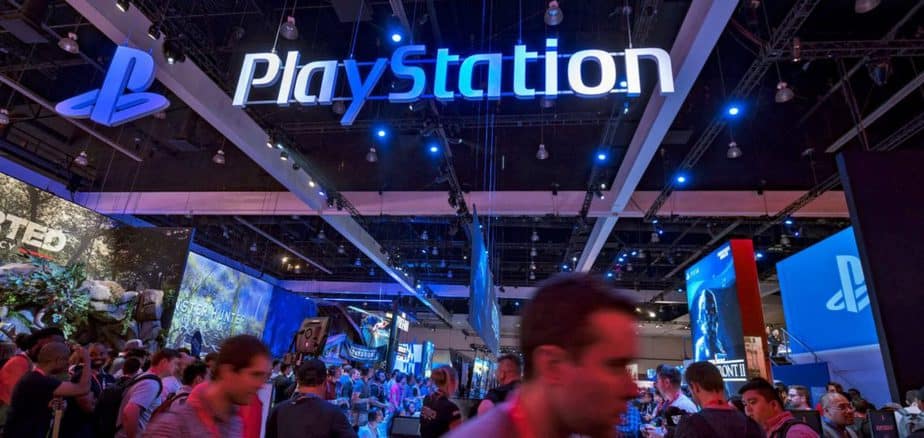 Sony Klaim Konsol PlayStation 4 Laku 100 Juta Unit