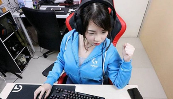 Mau Datang ke Kominfo Hari Ini, Kimi Hime?