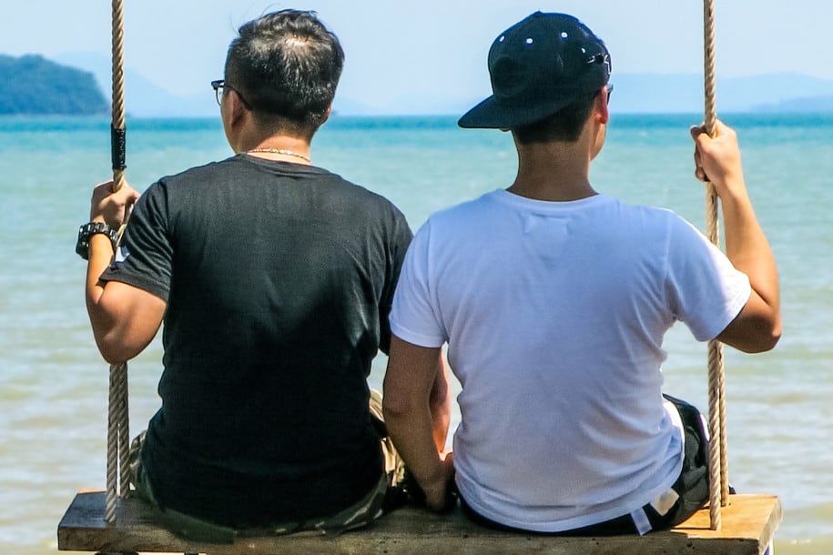 Duh! Foto Syur di Aplikasi Kencan Gay Bocor di Internet