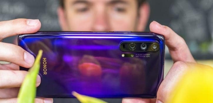 Honor Perkenalkan Gamepad untuk Smartphone