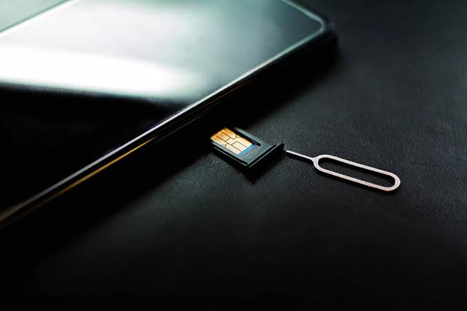 Awas! Simjacker Mata-matai Pengguna Lewat SIM Card