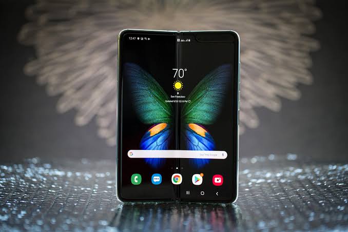 Syarat Samsung untuk Pembeli Galaxy Fold Terlalu Ribet