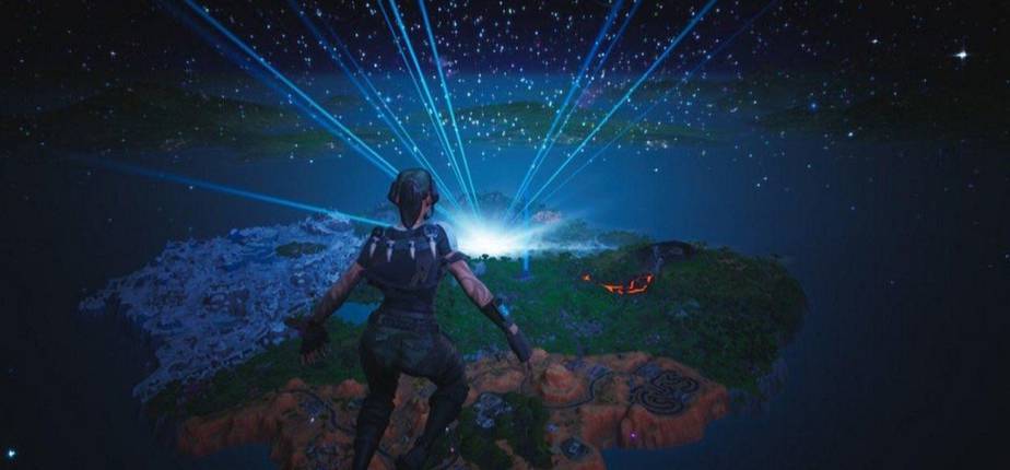 Ada Lubang Hitam di Fortnite, Apa Itu?