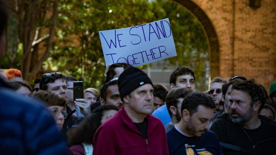 aturan keamanan data Google