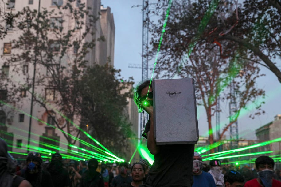 drone polisi Demonstran di Chili