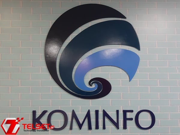 Kominfo Blokir ponsel BM