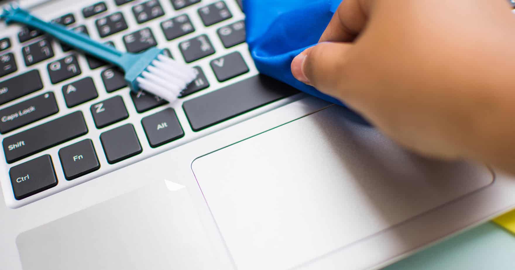 tips membersihkan laptop