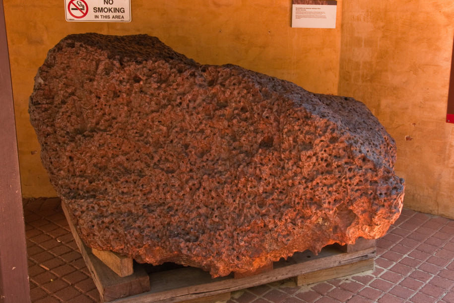 superkonduktif ekstraterestrial