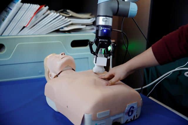 Petugas medis Corona