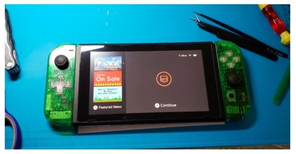 Merakit Nintendo Switch