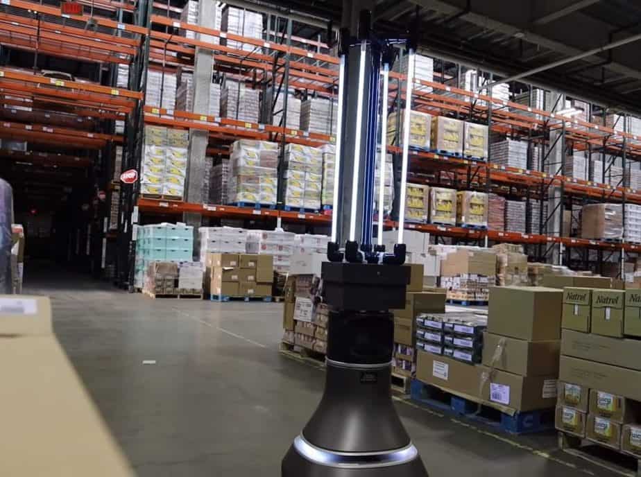 Robot Sinar UVC Ini Bisa Mendisinfeksi Gudang dari Corona