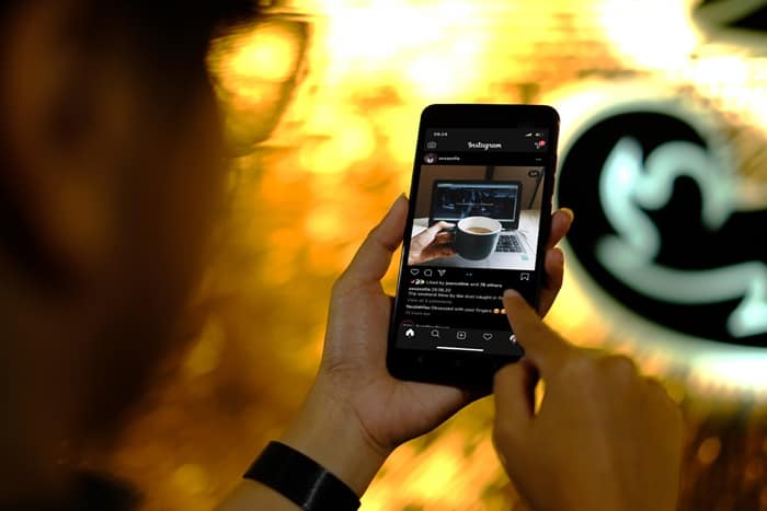 Facebook Jadi Media Sosial Favorit Pengguna Tri