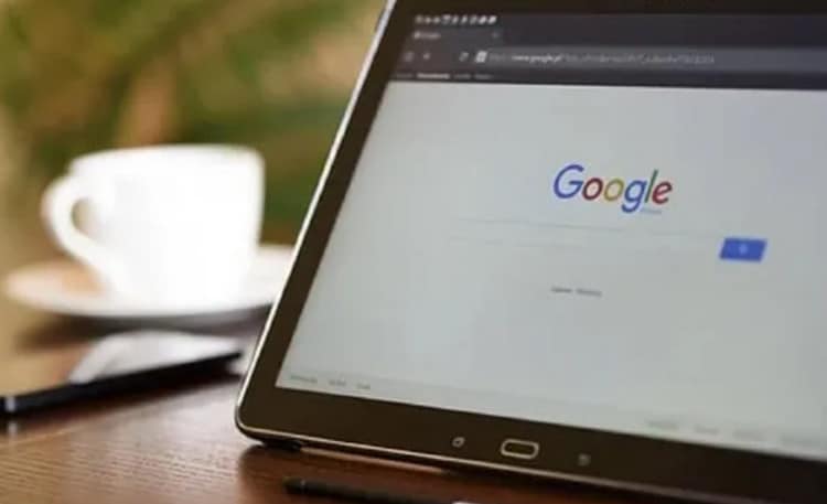 Karyawan Google di Rumah