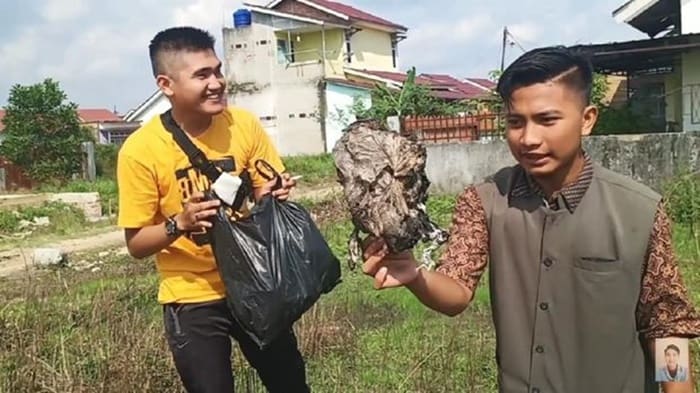 Prank Daging Kurban Isi Sampah