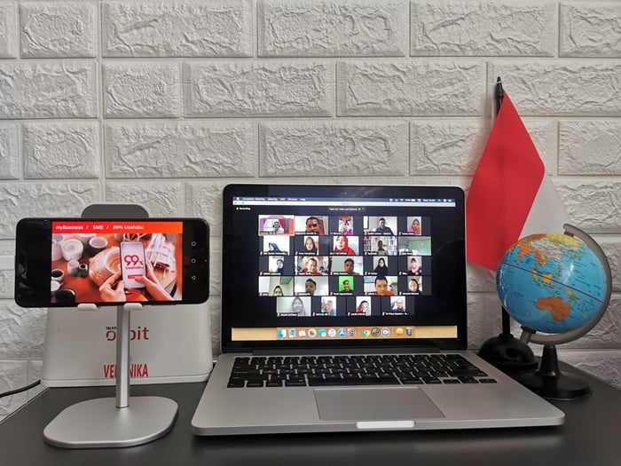 Telkomsel UMKM Movement