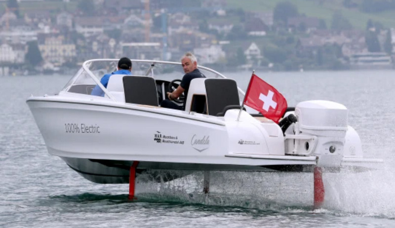 Perahu terbang Candela Seven