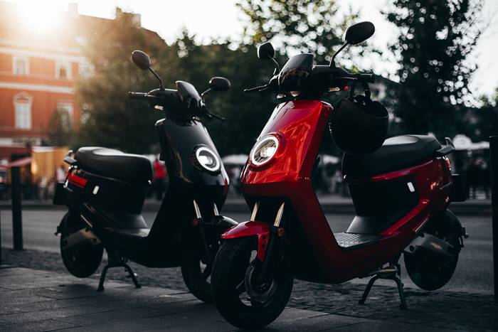 NIU Sepeda Motor Listrik