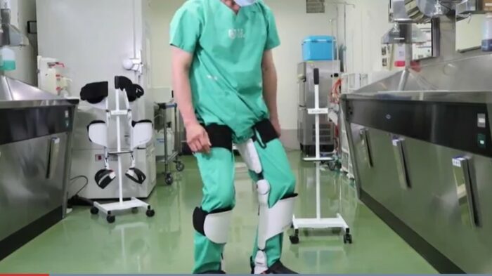 Dijamin Anti Pegal, Alat Ini Bantu Kamu Berdiri Berjam-jam