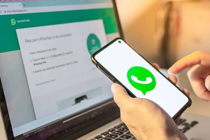 Cara Login WhatsApp Web