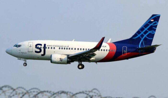 Sriwijaya Air Boeing 737-524