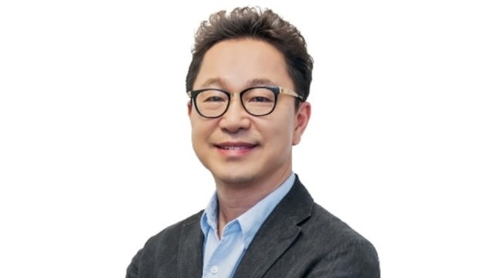 Yoonsoo Kim