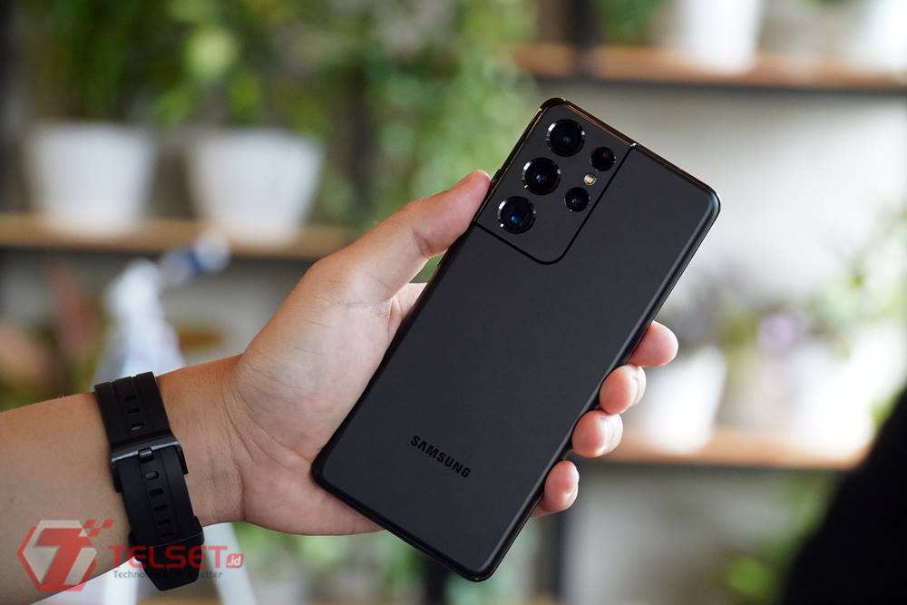 Samsung Galaxy S21 Android 12