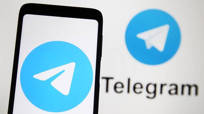 Cara membuat stiker Telegram