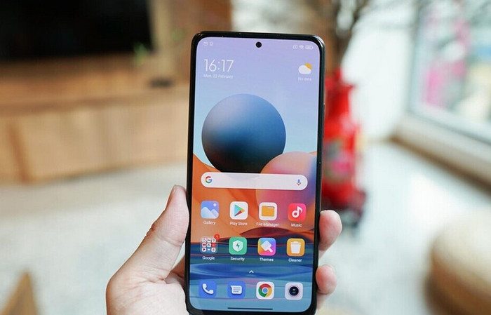 Layar Super Amoled