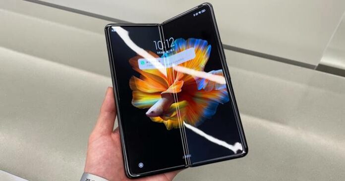 Mi Mix Fold 2
