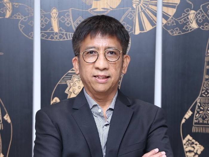 DIrut Telkomsel Hendri Mulya Syam