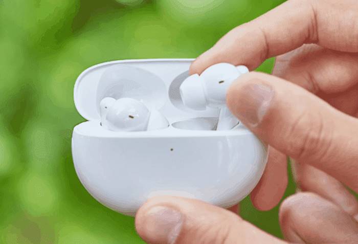 TWS terbaru Oppo Enco Free2