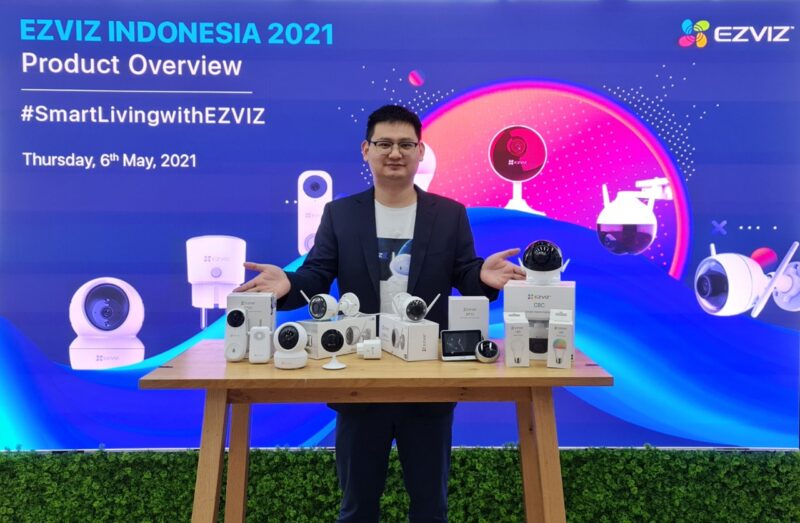 Produk Smart Home Kamera CCTV Ezviz