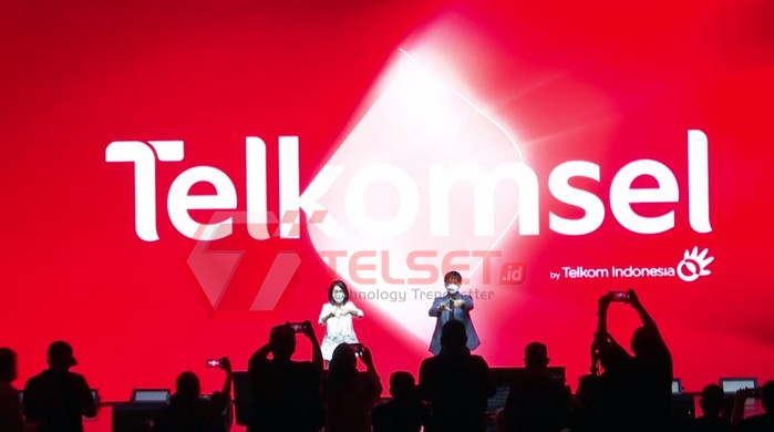 Telkomsel Ganti Logo