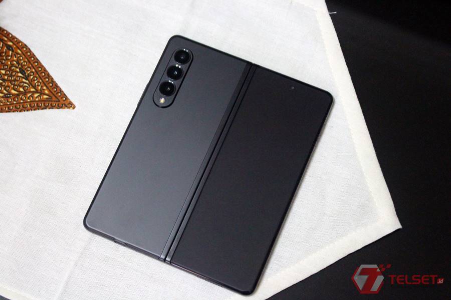 Harga Samsung Galaxy Z Fold3 Indonesia