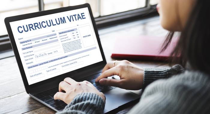 Aplikasi situs cara membuat CV online gratis menarik