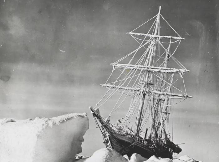 Kapal Endurance Antartika